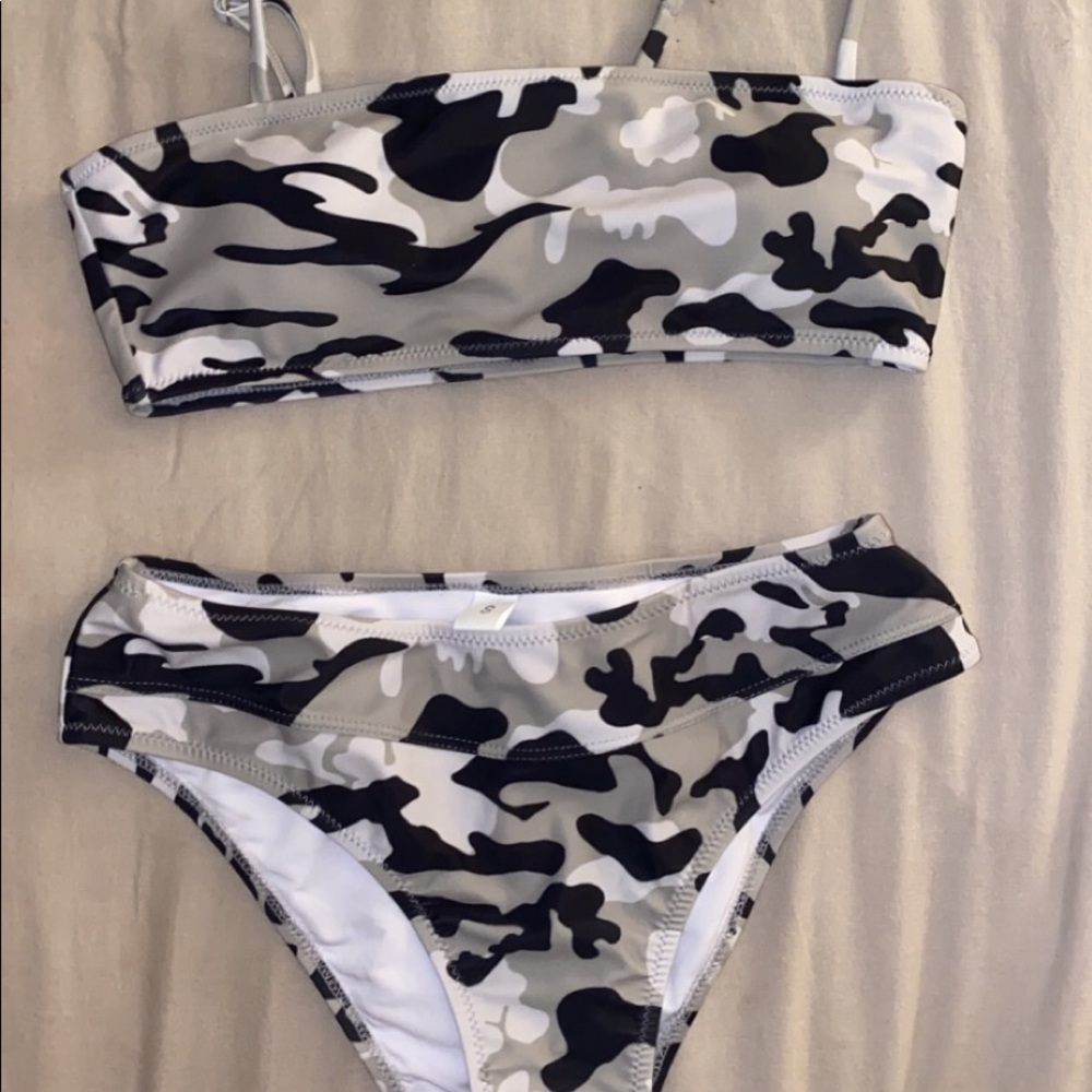 Camo bikini set
